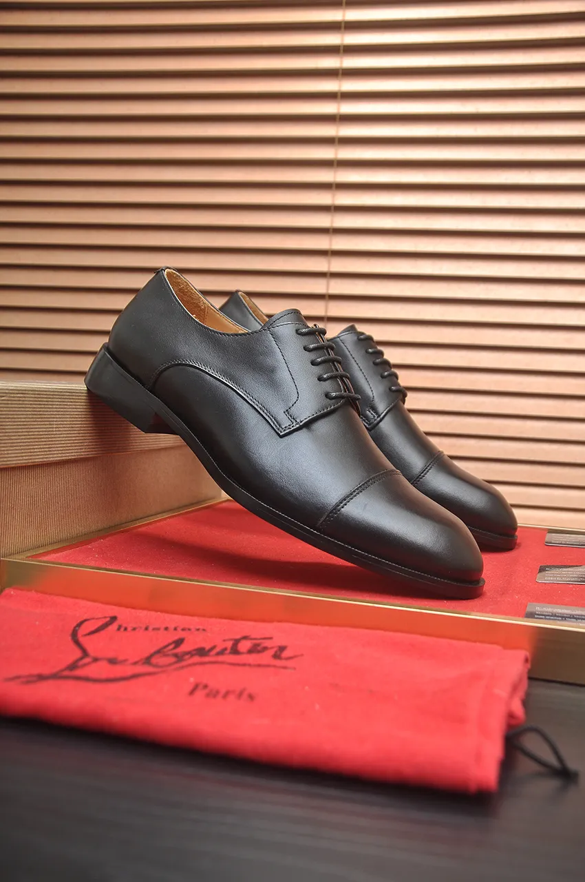 Men's shoes 💰620💶 [Chrstian Loubotin] Red-soled shoes 💋Original mold opening, the highest version on the market, purely handmade ➕Imported cowhide uppers, first-layer water-dyed cowhide lining! Original EU high-gloss outsole. 38 to 45 (45 customized)